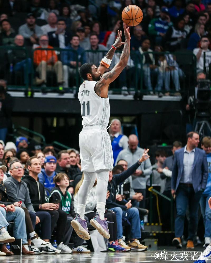 菲利波夫斯基末节14分,爵士一波9-0还剩1分钟反超独行侠1分 菲利波夫斯基末节14分,爵士一波9-0还剩1分钟反超独行侠1分