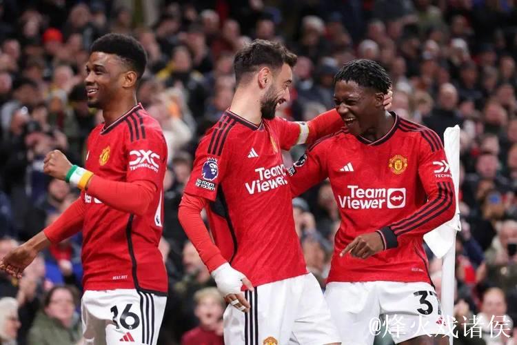 曼联4-4伯恩茅斯：防线崩盘，中场核心怒斥队友