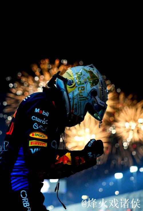 F1卡塔尔站：维斯塔潘摘冠 车手冠军归属仍未定